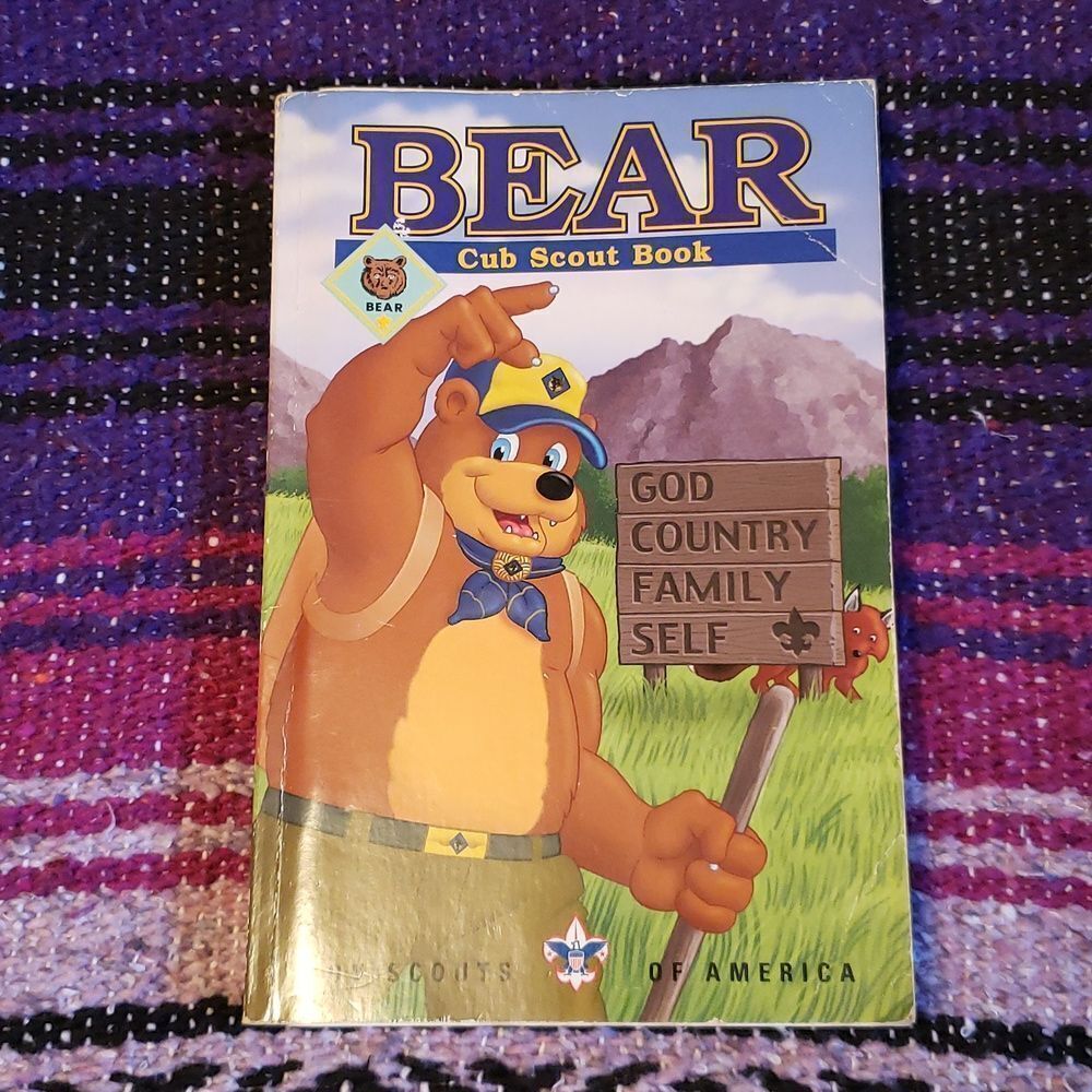 Vintage 1998 Bear Cub Scout Handbook